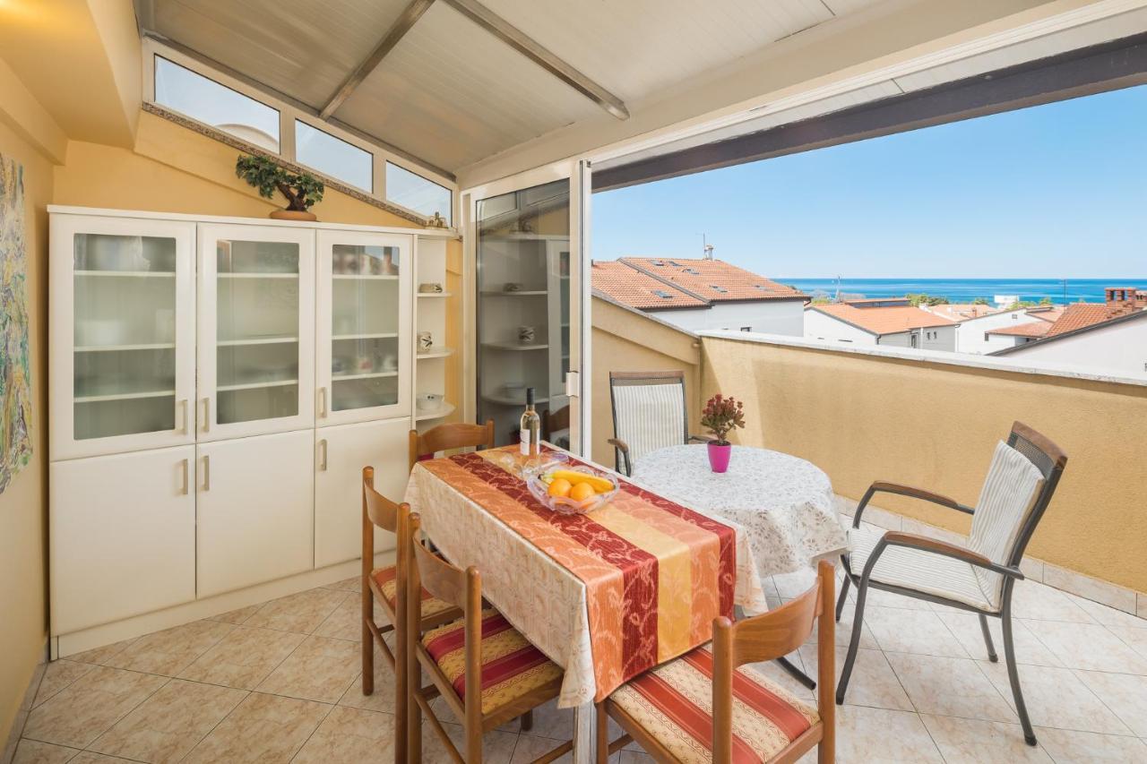 Bella Vista Apartment Porec Bagian luar foto