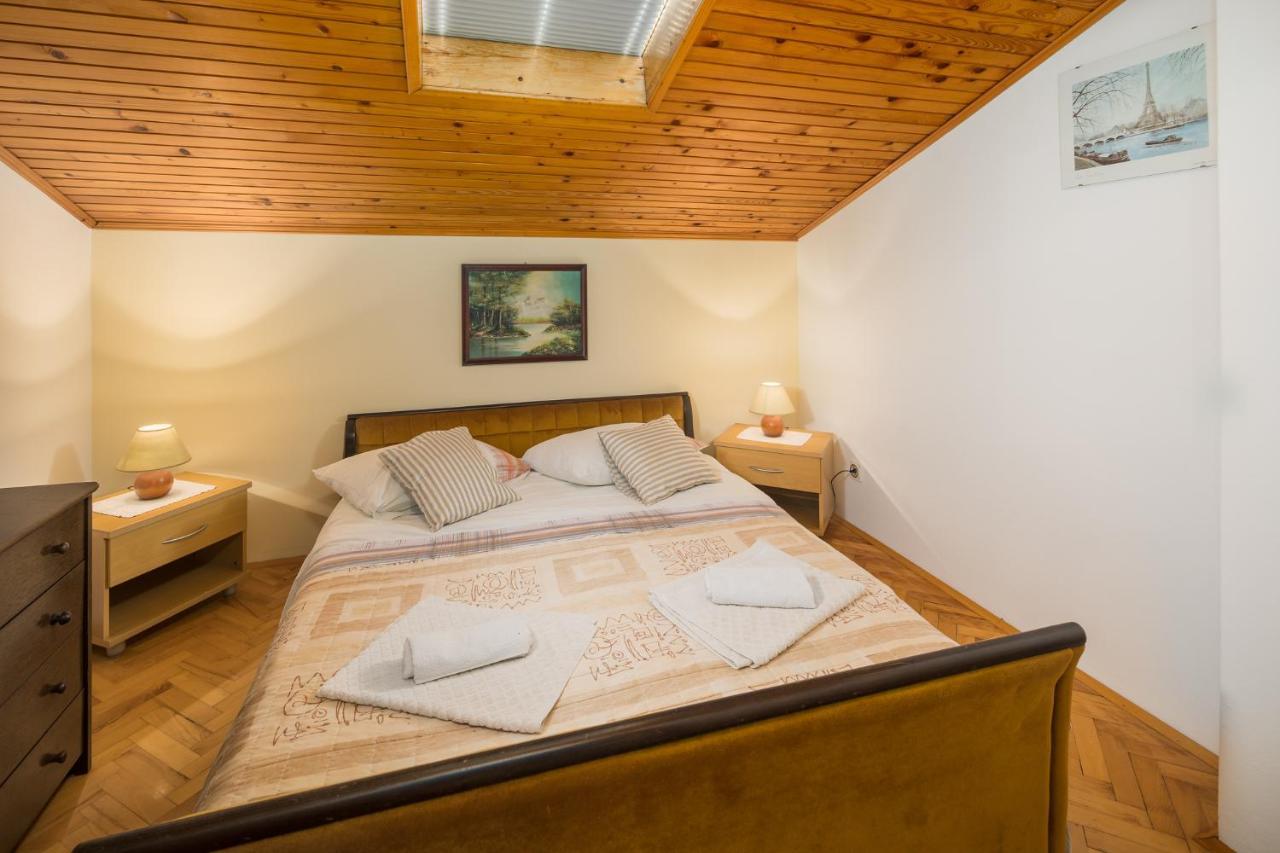 Bella Vista Apartment Porec Bagian luar foto